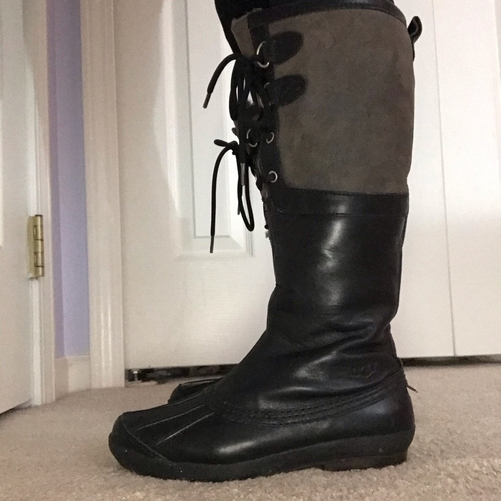 UGG Belcloud tall 7.5 Black waterproof boots